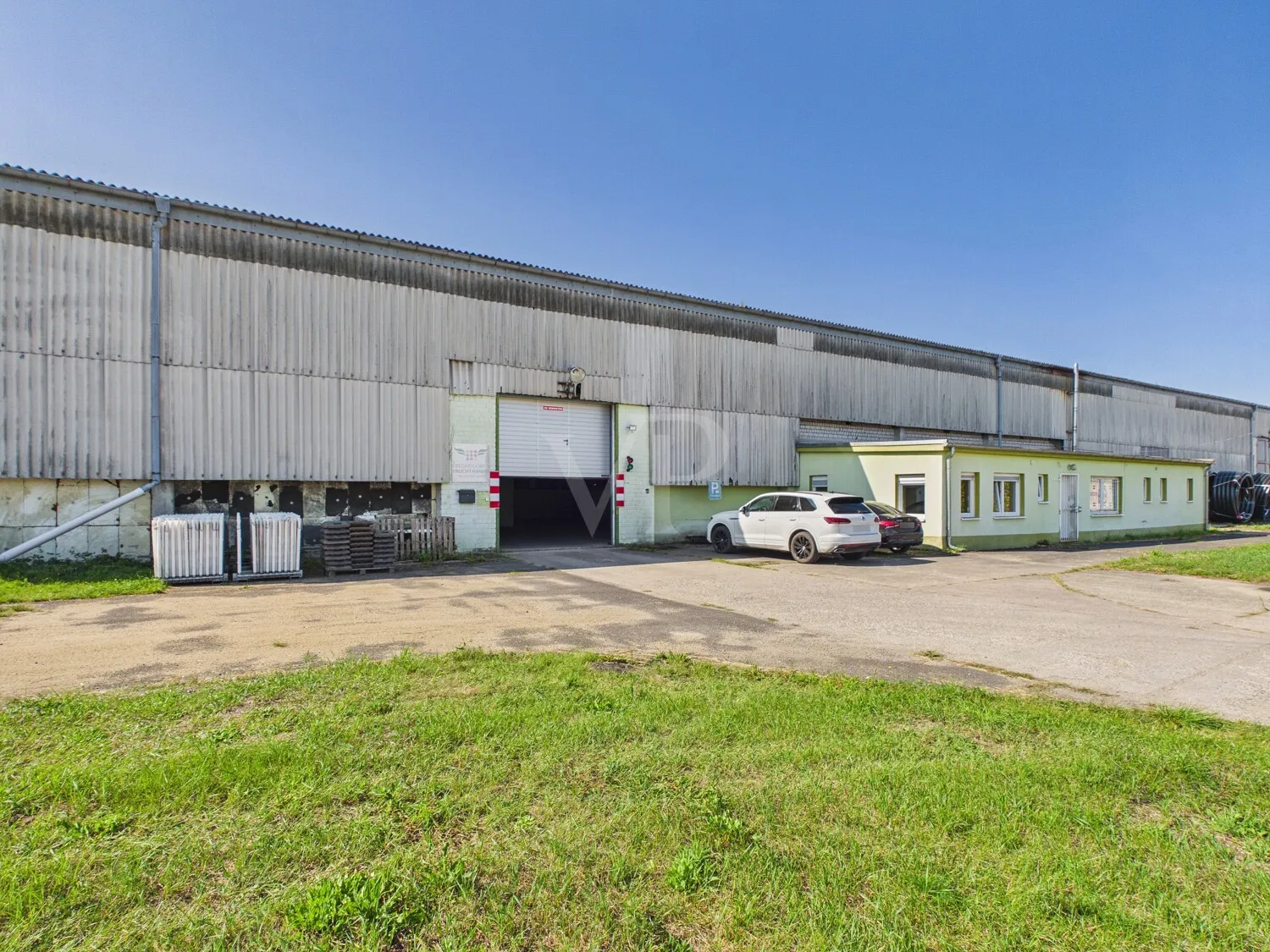 Eingang Lagerhalle
