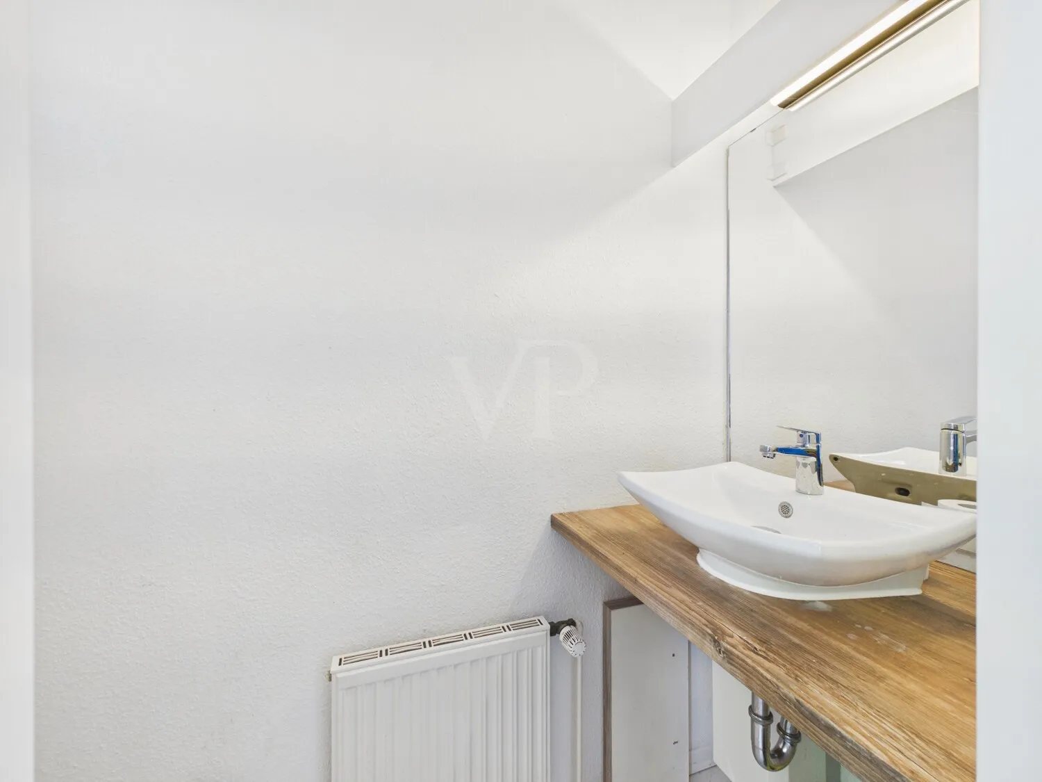Gäste WC mit Fenster