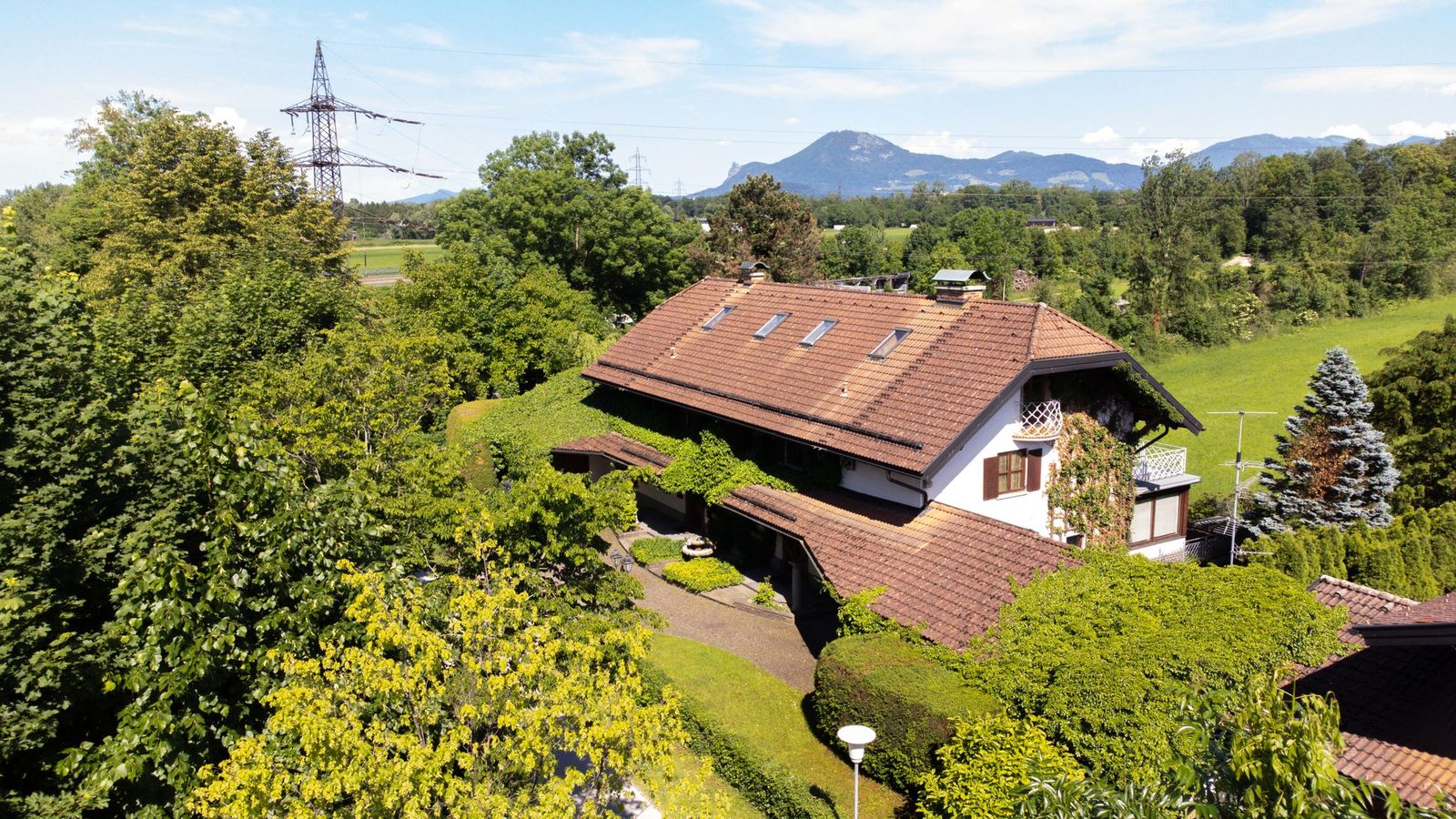 Ansicht Zufahrt Drohne 1