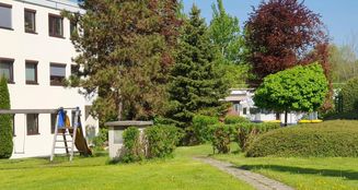 von_poll_real_estate_property_MR2024W1101_image_0