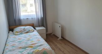 von_poll_real_estate_property_MRCG2025W0501_image_9