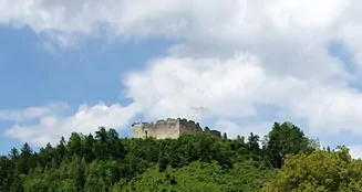 von_poll_real_estate_property_MR2025G0502_image_7