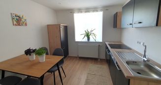 von_poll_real_estate_property_CG001M200525_image_5