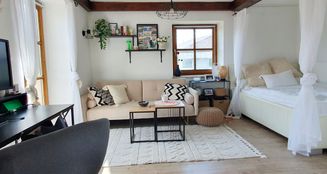 von_poll_real_estate_property_MR2025H0402_image_7