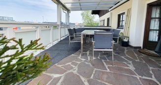 von_poll_real_estate_property_MR2025H0402_image_3