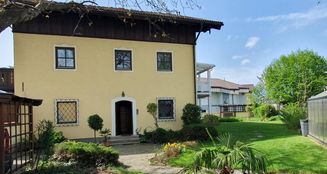 von_poll_real_estate_property_MR2025H0402_image_0