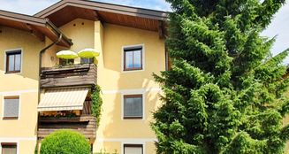 von_poll_real_estate_property_MR2025W0701_image_0