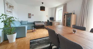 von_poll_real_estate_property_MR2025W0701_image_2