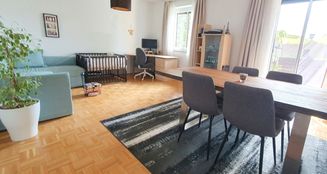 von_poll_real_estate_property_MR2025W0701_image_1