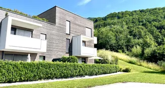 von_poll_real_estate_property_KK01072025_image_11