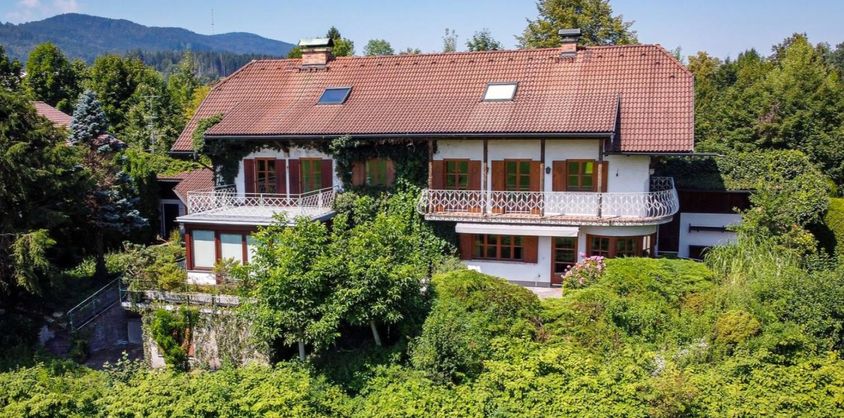 von Poll Immobilien GmbH