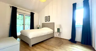 von_poll_real_estate_property_KK01092025_image_6