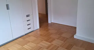 von_poll_real_estate_property_AM-19112025_image_11