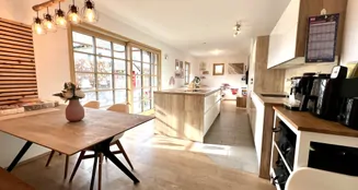 von_poll_real_estate_property_KK24112025_image_1