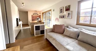 von_poll_real_estate_property_KK24112025_image_2