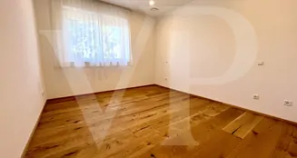 von_poll_real_estate_property_AMKK-20012026_image_8