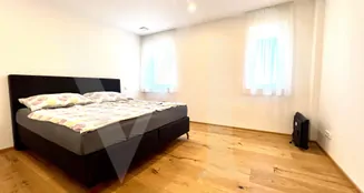 von_poll_real_estate_property_AMKK-20012026_image_7