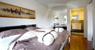 von_poll_real_estate_property_KK11112025_image_4