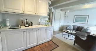 von_poll_real_estate_property_24073008_image_9