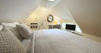 von_poll_real_estate_property_24073008_image_12