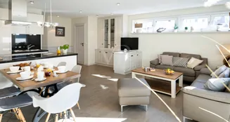 von_poll_real_estate_property_24073040_image_3