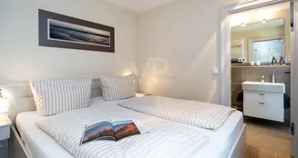 von_poll_real_estate_property_24073040_image_12