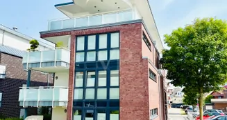 von_poll_real_estate_property_24073040_image_1