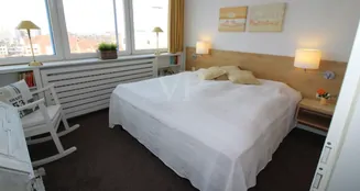 von_poll_real_estate_property_25235017_image_3