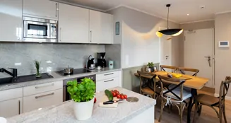 von_poll_real_estate_property_25235015_image_8