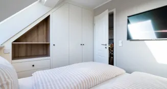 von_poll_real_estate_property_25235015_image_4