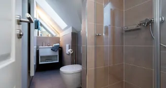 von_poll_real_estate_property_25235015_image_13