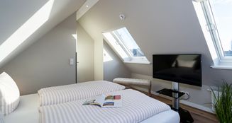 von_poll_real_estate_property_25235015_image_14