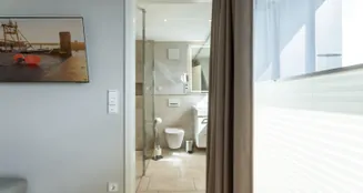 von_poll_real_estate_property_25235019_image_17