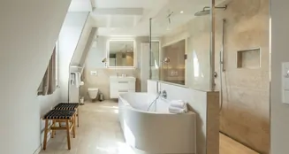 von_poll_real_estate_property_25235019_image_5