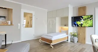 von_poll_real_estate_property_25235024_image_4