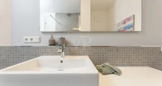 von_poll_real_estate_property_25235025_image_12