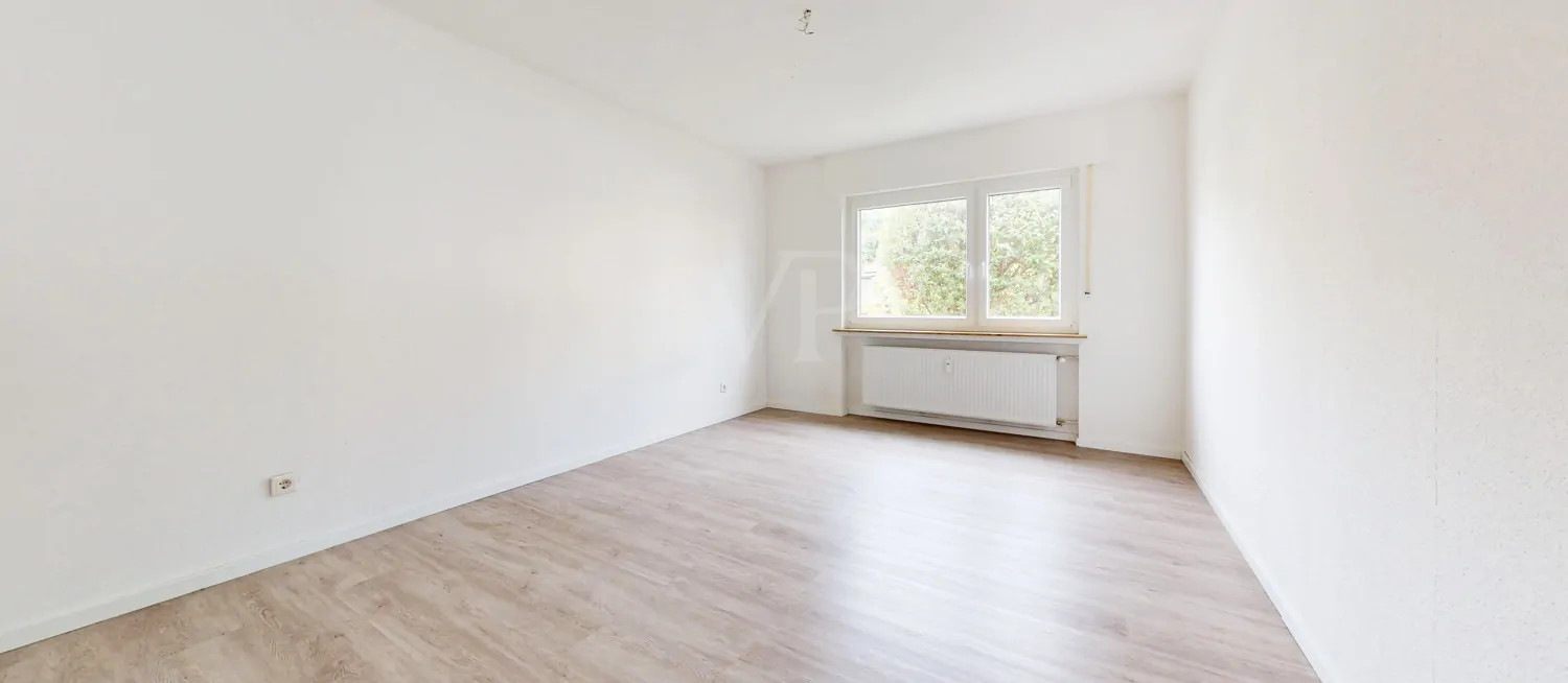 Wohnung EG rechts - Schlafzimmer