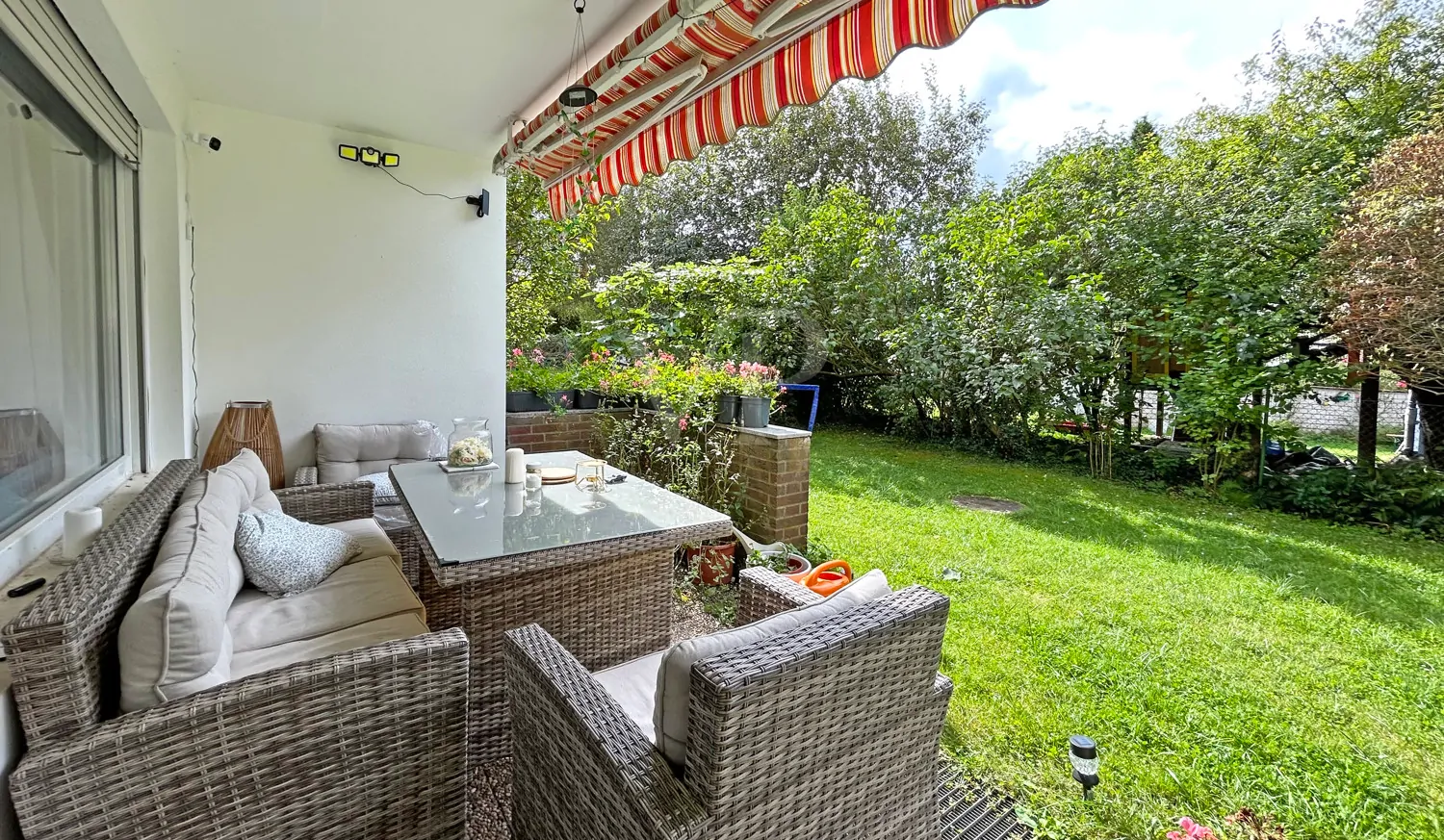 Wohnung Souterrain - Terrasse