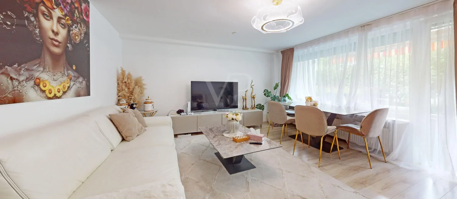 Wohnung Souterrain - Wohnzimmer