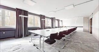 von_poll_real_estate_property_24024004_image_0