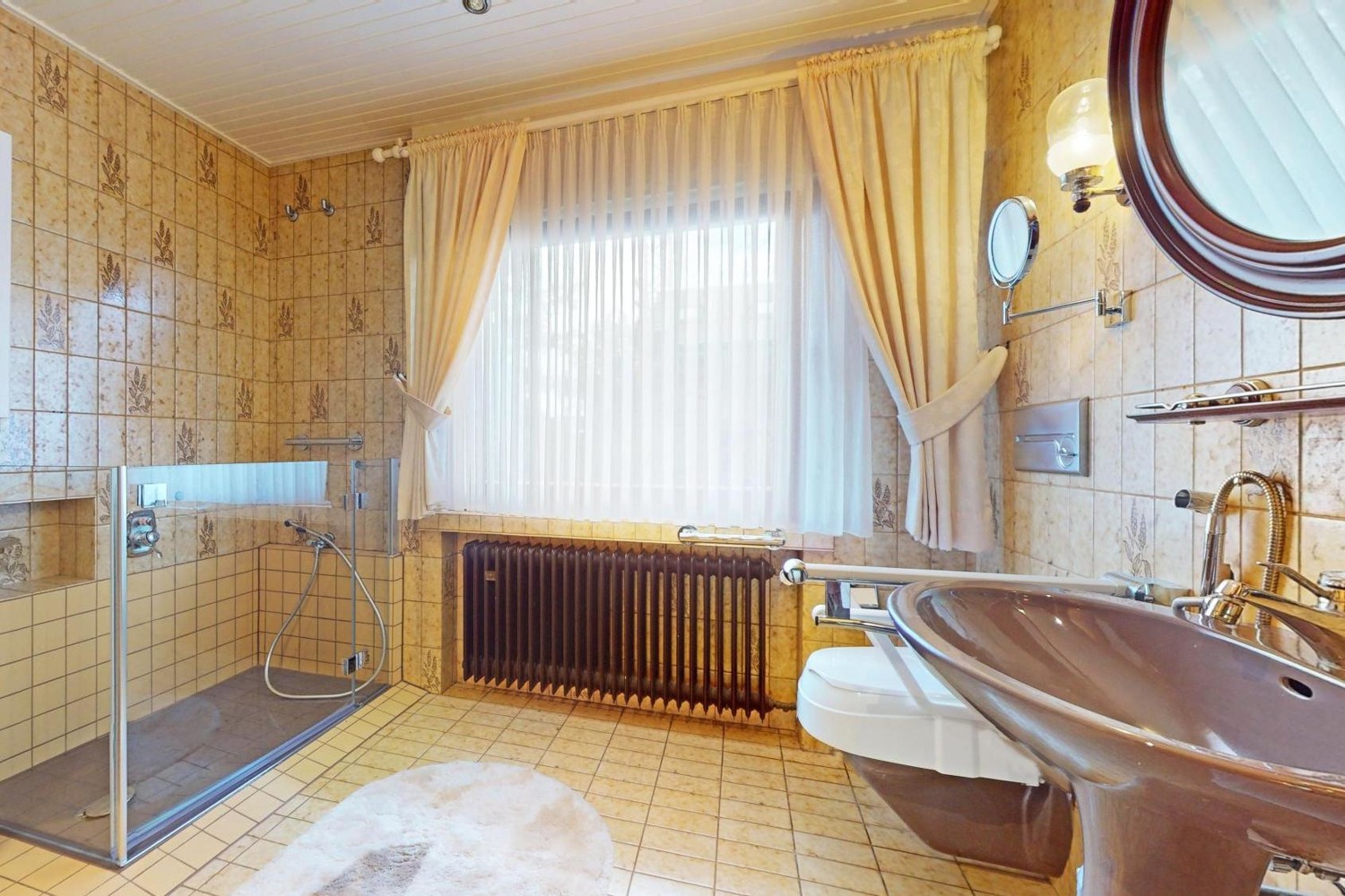 Badezimmer Erdgeschoss