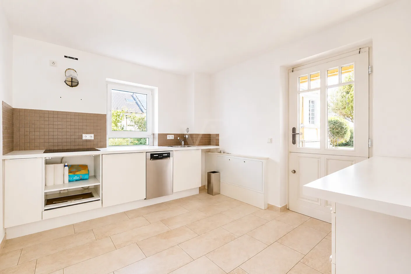 Freie Maisonettewohnung Nebenhaus - Küche