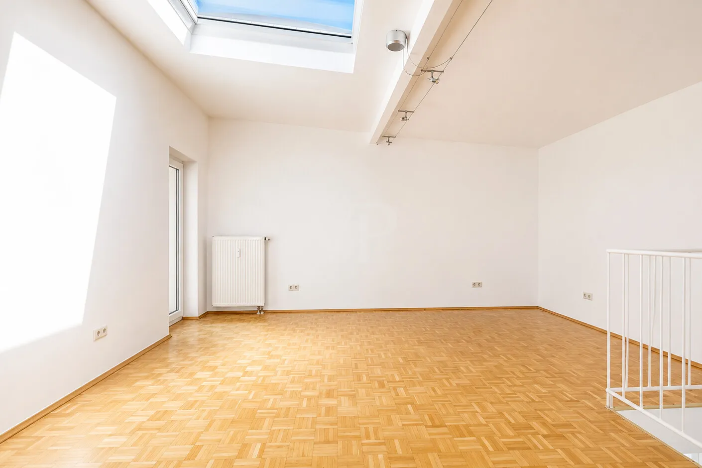 Freie Maisonettewohnung Nebenhaus - Schlafbereich