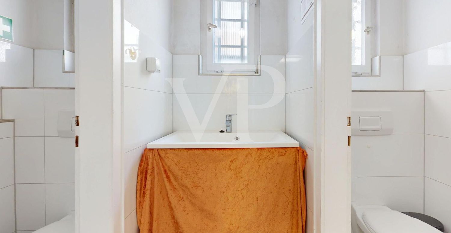 Modernes WC