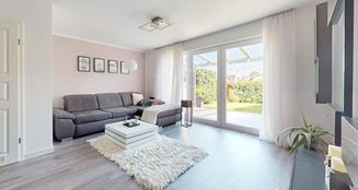 von_poll_real_estate_property_25024015_image_2
