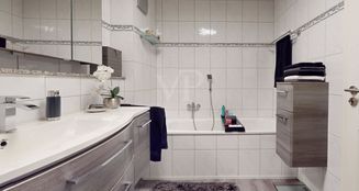 von_poll_real_estate_property_25024015_image_12