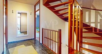 von_poll_real_estate_property_25024022_image_11