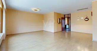 von_poll_real_estate_property_25024022_image_3