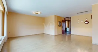 von_poll_real_estate_property_25024022_image_2