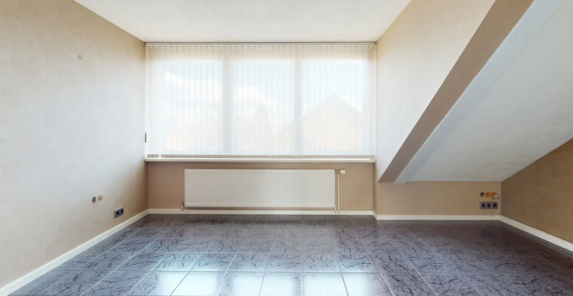 Zimmer - DG - mit Bad en Suite